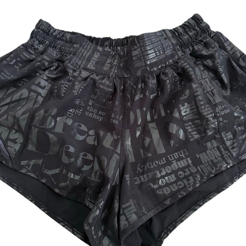 LULULEMON  20th MANIFESTO Hotty Hot II Black Foil Shorts Size 6 Small - Picture 4 of 8